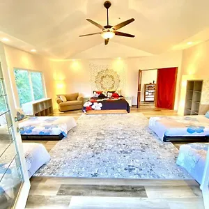 Holiday home The House - Gorgeous, Spacious 4bd2ba Near Waterfalls And Hilo, Sleeps 12!, Honomu